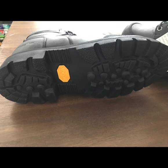 Work boots - Picture 3 of 5